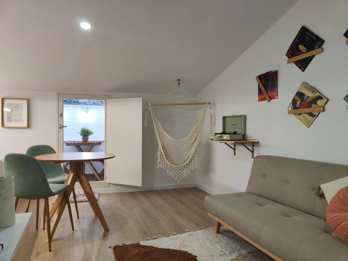 Wood Essence Apartment - Cozy Balcony Coimbra Kültér fotó