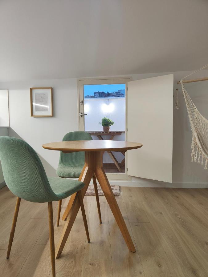 Wood Essence Apartment - Cozy Balcony Coimbra Kültér fotó